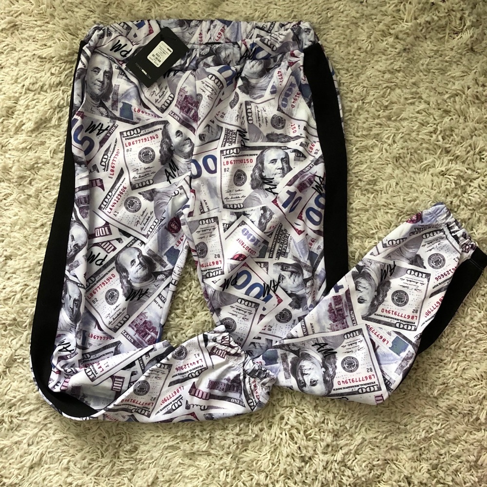Fashion Nova Joggers